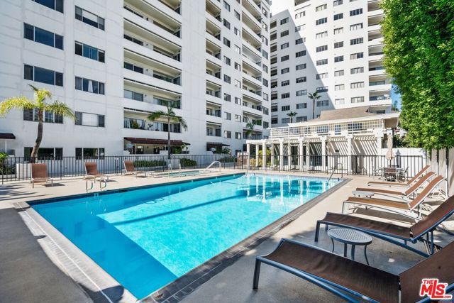 7250 Franklin Avenue 507, Los Angeles, CA 90046