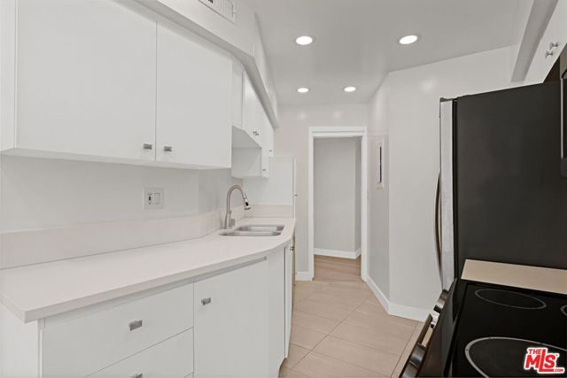 7250 Franklin Avenue 507, Los Angeles, CA 90046