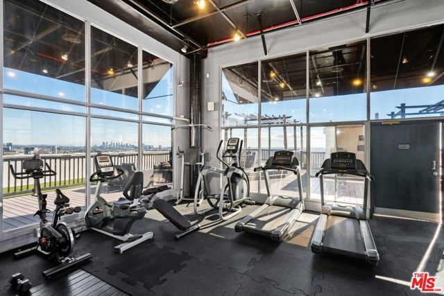 7250 Franklin Avenue 507, Los Angeles, CA 90046