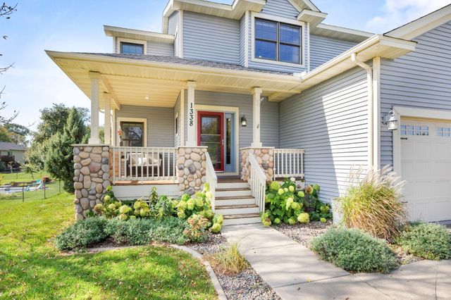 1338 Oakwood Lane, Hanover, MN 55341