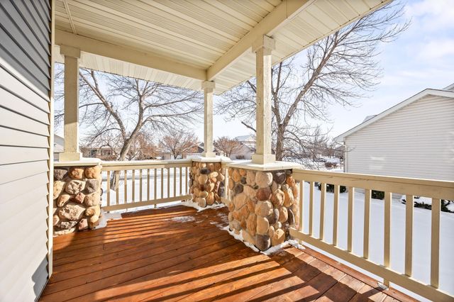 1338 Oakwood Lane, Hanover, MN 55341