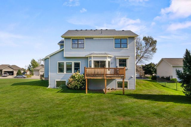 1338 Oakwood Lane, Hanover, MN 55341