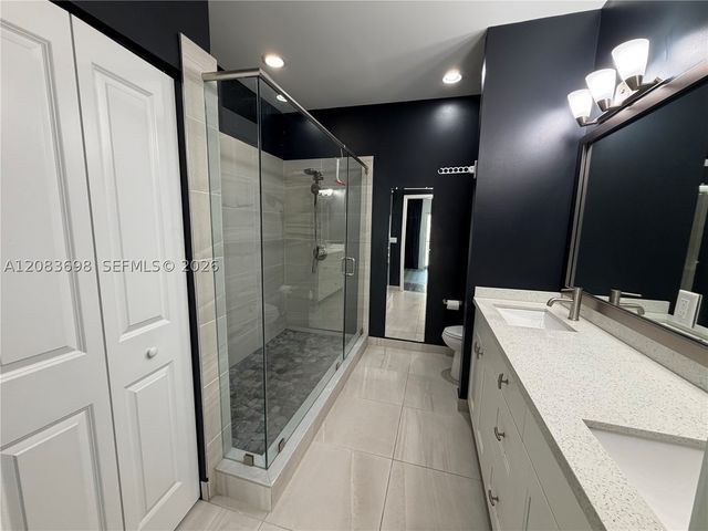 2370 SW 18th Ave, Fort Lauderdale, FL 33315