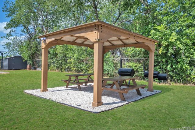 410 Regina, San Antonio, TX 78223