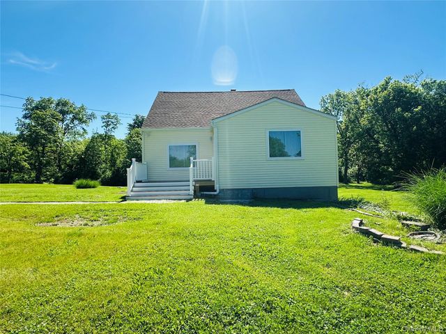 26 Spring St, Chelsea, NY 12512