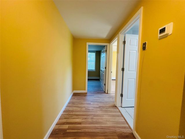 26 Spring St, Chelsea, NY 12512