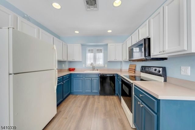 5656 Berkshire Valley Rd, Jefferson Twp., NJ 07438