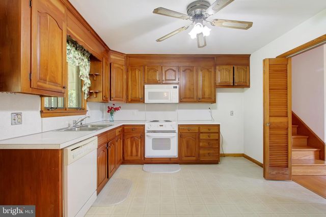 3320 LINEBORO RD, Manchester, MD 21102