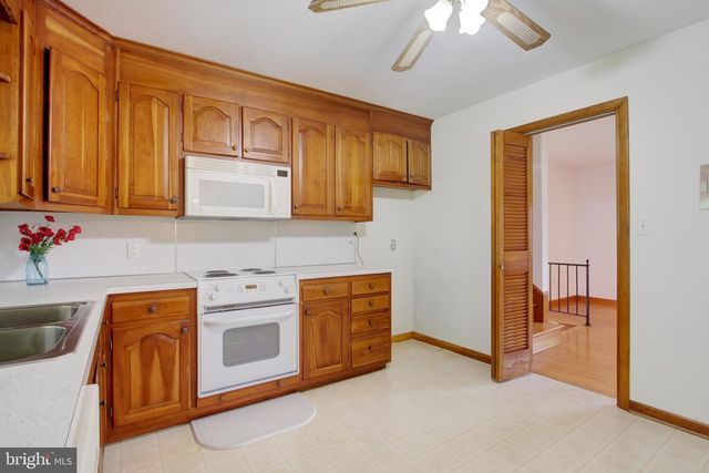 3320 LINEBORO RD, Manchester, MD 21102