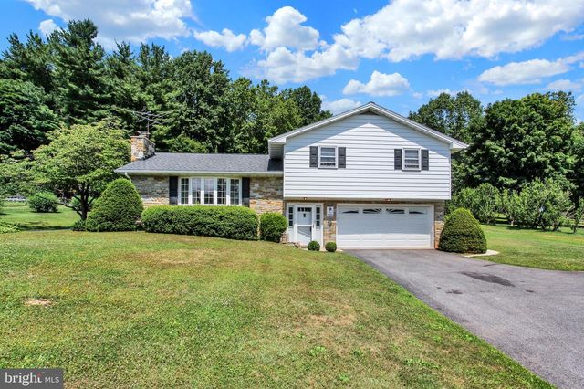 3320 LINEBORO RD, Manchester, MD 21102