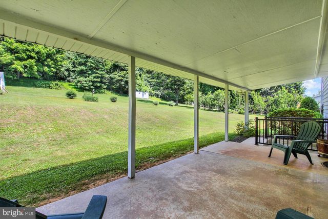 3320 LINEBORO RD, Manchester, MD 21102