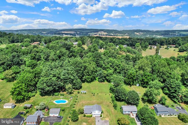 3320 LINEBORO RD, Manchester, MD 21102