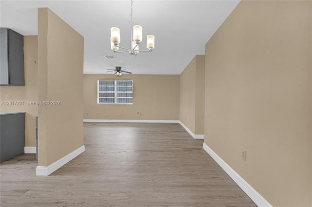 1375 NW 77th St, Miami, FL 33147