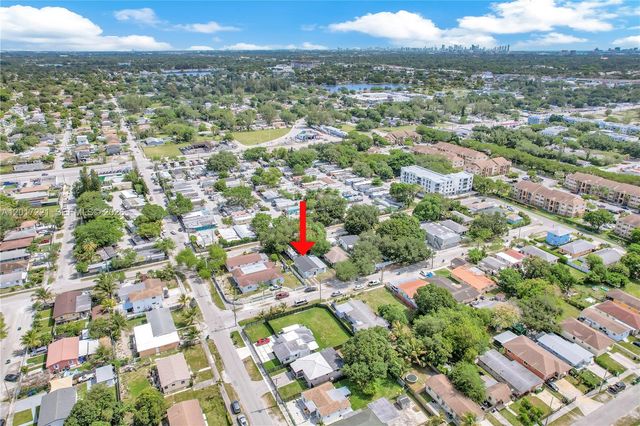 1375 NW 77th St, Miami, FL 33147