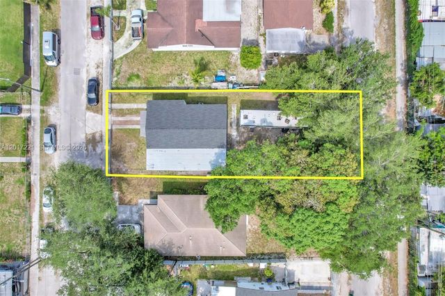 1375 NW 77th St, Miami, FL 33147