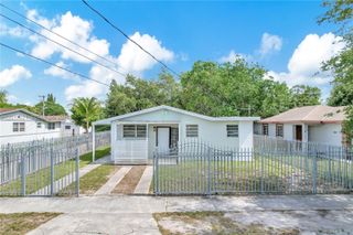 1375 NW 77th St, Miami, FL 33147