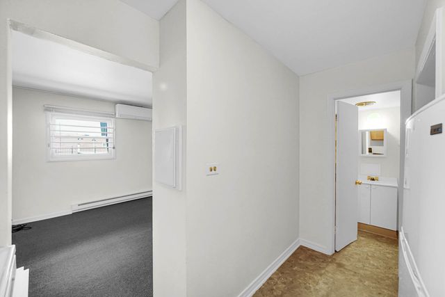 184 W 147th Street, Harvey, IL 60426