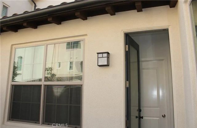 111 Briarberry, Irvine, CA 92618