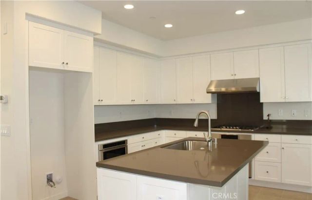 111 Briarberry, Irvine, CA 92618