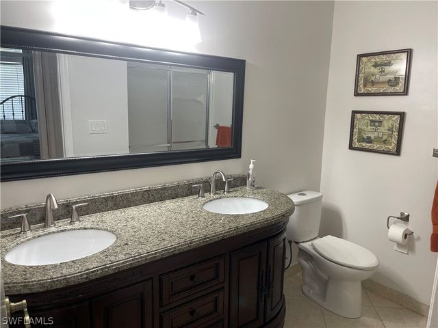 378 Dover PL 702, Naples, FL 34104