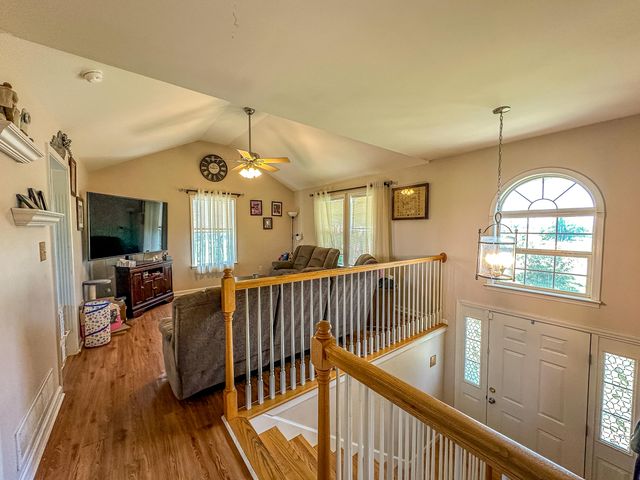 204 Saddlebrook Circle, Berea, KY 40403