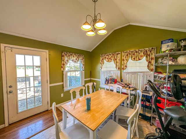 204 Saddlebrook Circle, Berea, KY 40403