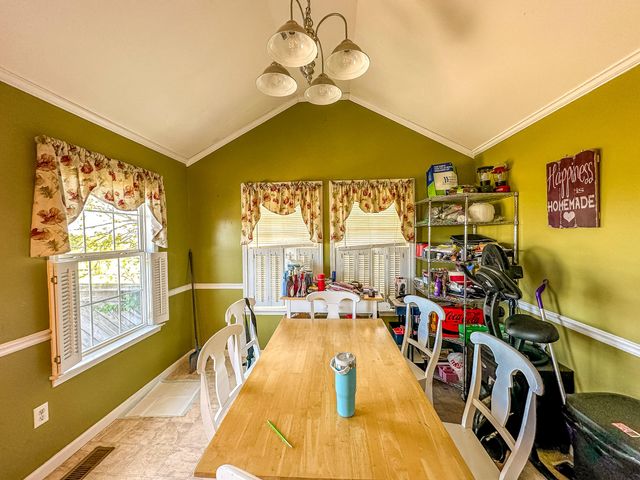 204 Saddlebrook Circle, Berea, KY 40403