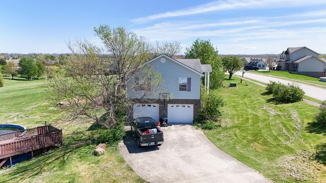 204 Saddlebrook Circle, Berea, KY 40403
