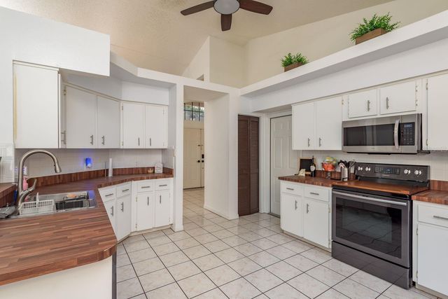 13825 LEROUX DRIVE, Hudson, FL 34669