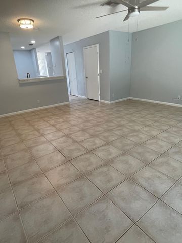 9766 Kamena Circle, Boynton Beach, FL 33436