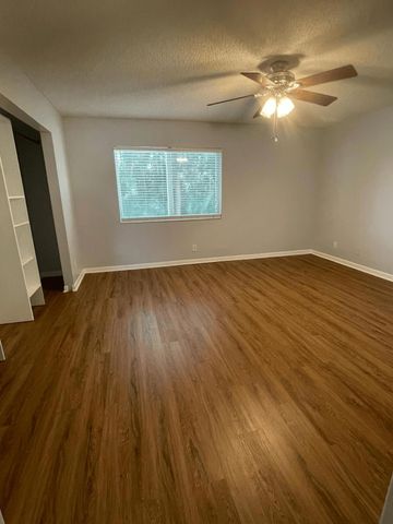 9766 Kamena Circle, Boynton Beach, FL 33436
