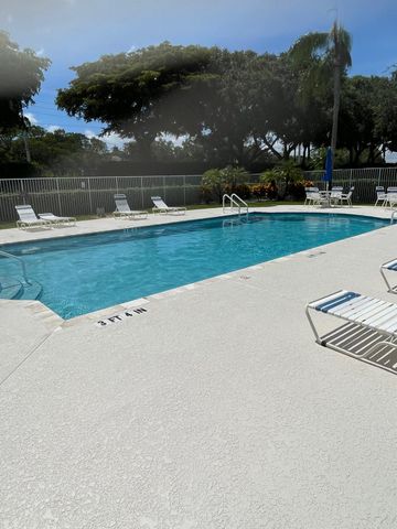 9766 Kamena Circle, Boynton Beach, FL 33436