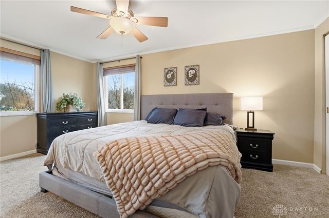 2433 E Rahn Road, Kettering, OH 45440