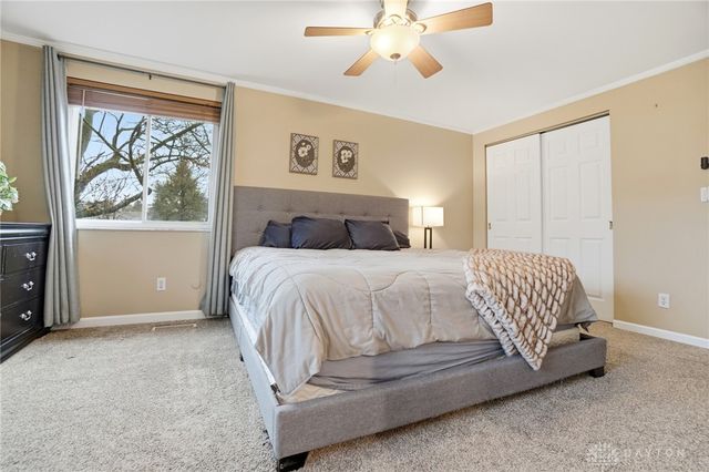 2433 E Rahn Road, Kettering, OH 45440