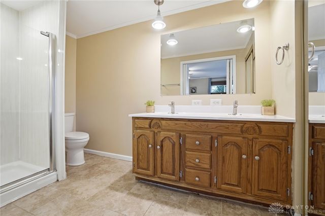 2433 E Rahn Road, Kettering, OH 45440