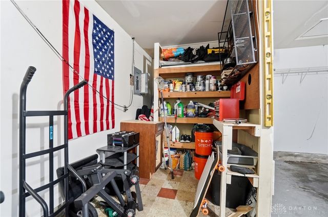 2433 E Rahn Road, Kettering, OH 45440