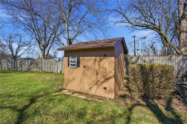 2433 E Rahn Road, Kettering, OH 45440