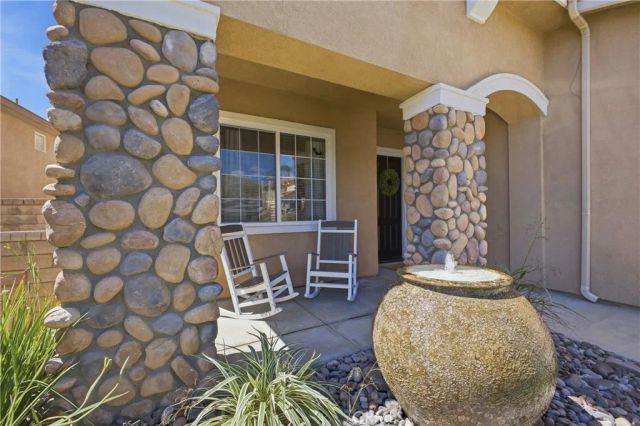 21116 Cross Creek Drive, Saugus, CA 91350