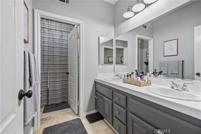 21116 Cross Creek Drive, Saugus, CA 91350