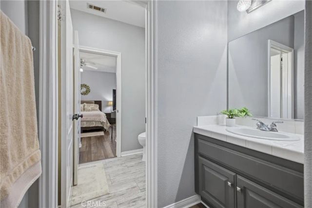 21116 Cross Creek Drive, Saugus, CA 91350