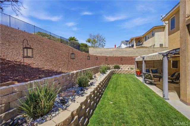 21116 Cross Creek Drive, Saugus, CA 91350