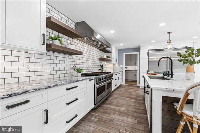 102 LITTLE NECK RD, Stevensville, MD 21666