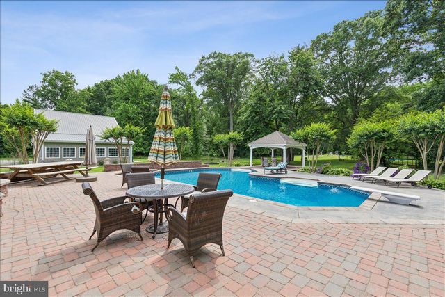 102 LITTLE NECK RD, Stevensville, MD 21666