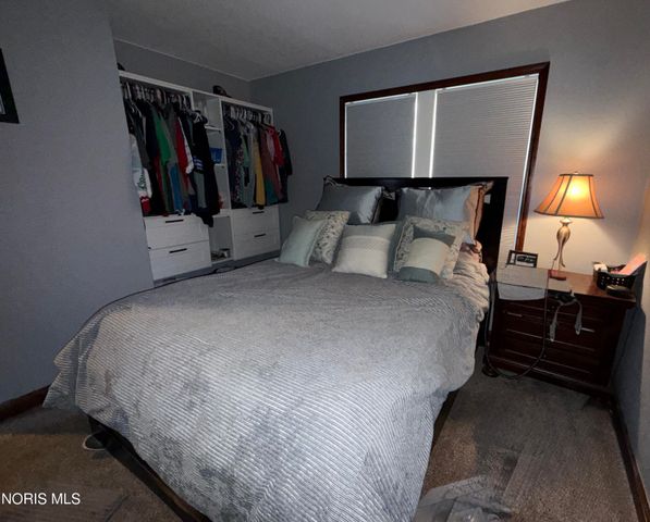 5554 Steffens Avenue, Toledo, OH 43623