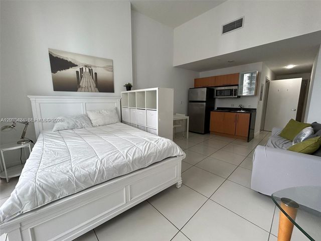 1750 N Bayshore Dr 1106, Miami, FL 33132