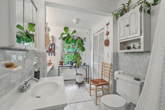 2154 Saint James Drive, Charleston, SC 29412