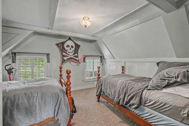 2154 Saint James Drive, Charleston, SC 29412