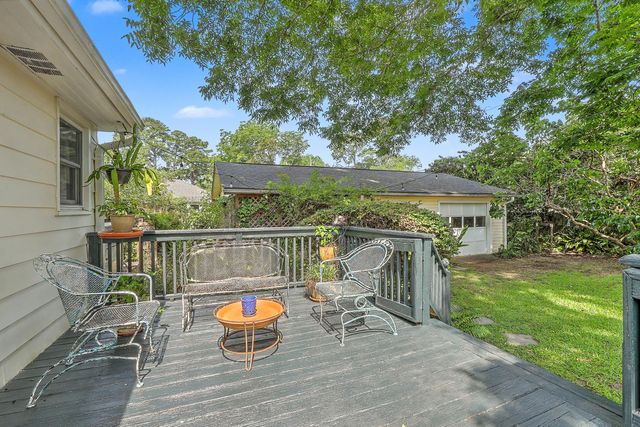 2154 Saint James Drive, Charleston, SC 29412