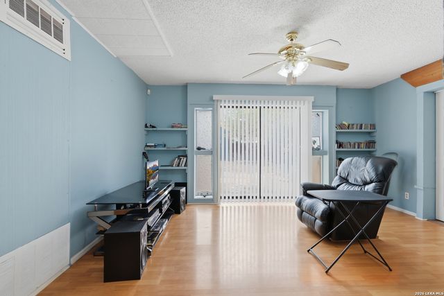 814 Weizmann, San Antonio, TX 78213