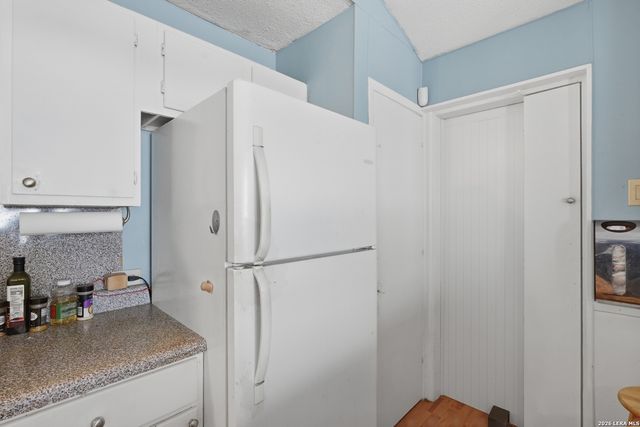 814 Weizmann, San Antonio, TX 78213